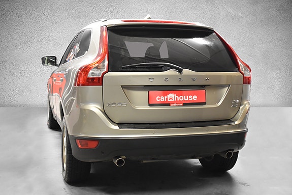 Volvo XC60 4 of 5