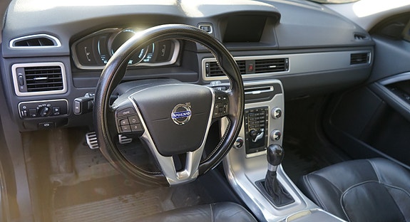 Volvo V70 24 of 30