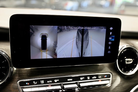 Mercedes-Benz EQV300 19 of 20