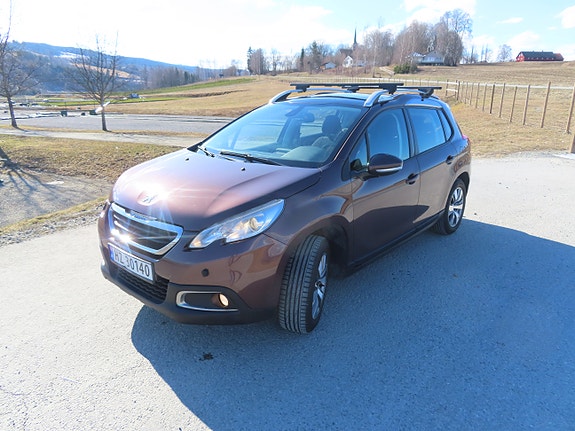 Peugeot 2008 4 of 5
