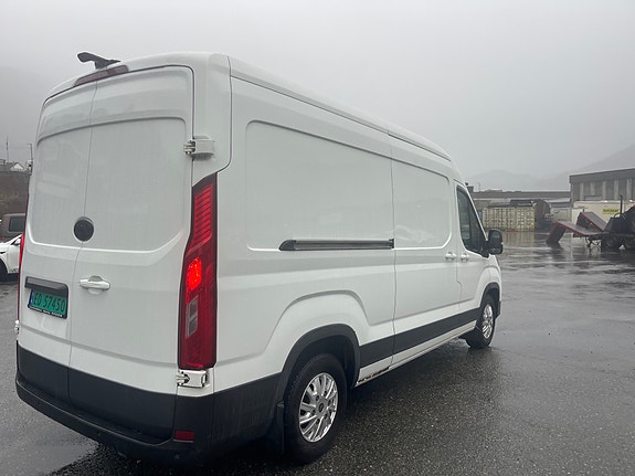 Maxus e-Deliver 9 7 of 18