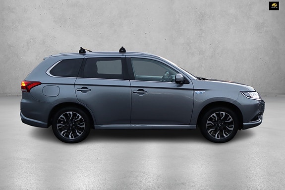 Mitsubishi Outlander 6 of 24