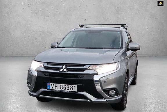 Mitsubishi Outlander 2 of 24