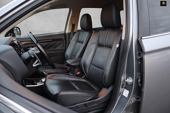 Mitsubishi Outlander 11 of 24