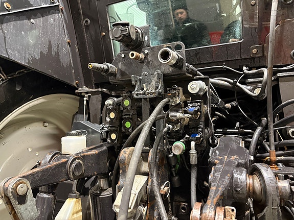 Valtra T151 G6L LASTER/ 710HJUL/ FRONTHYDRALIKK 2008, kr 579 000,-