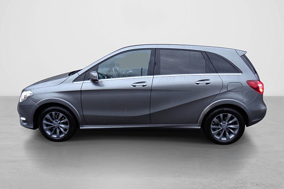 Mercedes-Benz B-Klasse 2 of 5