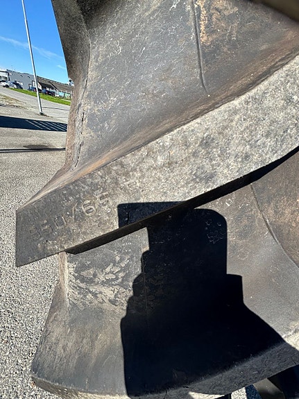 Valtra T234 Direct, fronthydraulikk, kun 3700 t. Nye dekk 2018, kr 1 198 000,-