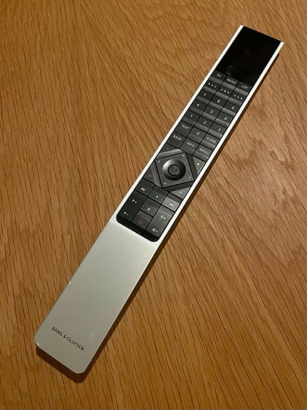 Bang & Olufsen BeoRemote One BT シルク Bang & Olufsen BeoRemote One BT シルク BeoRemote One - Remote