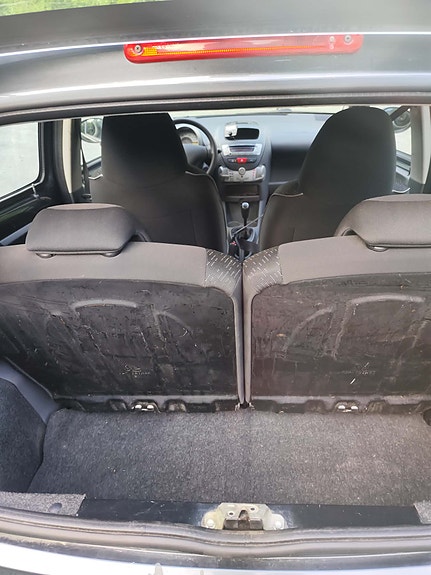 Peugeot 107 11 of 14