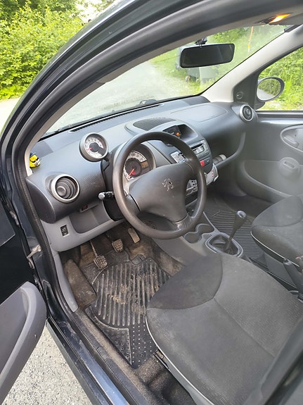 Peugeot 107 10 of 14