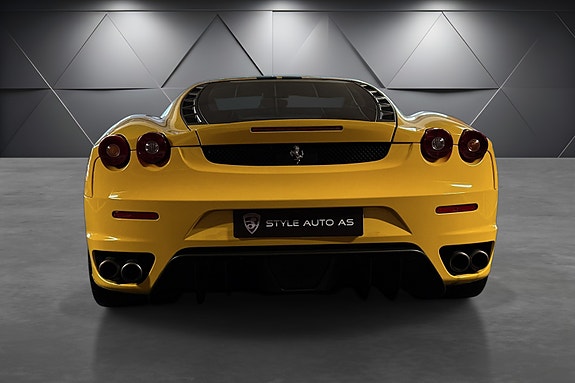 Ferrari 430 6 of 23