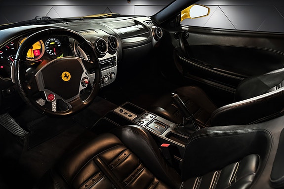 Ferrari 430 10 of 23