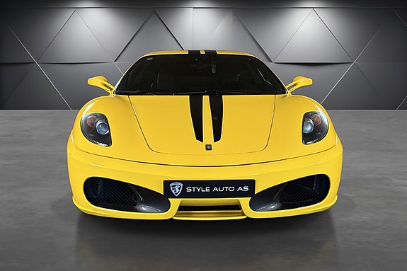 Ferrari 430 2 of 5