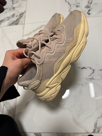 Adidas Originals sneakers – beige/nude – pent brukt