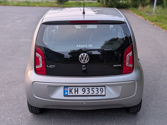 Volkswagen UP! 6 of 20