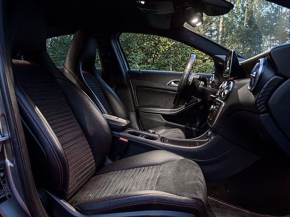 Mercedes-Benz A180 26 of 30