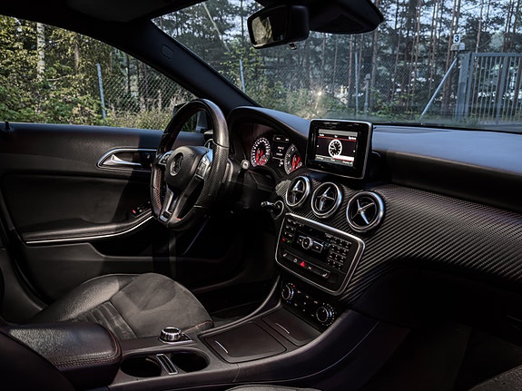 Mercedes-Benz A180 23 of 30