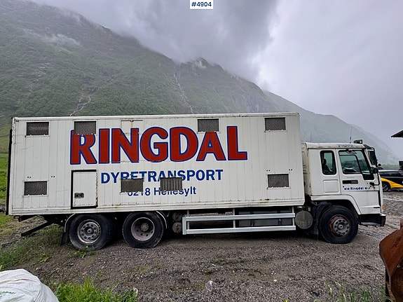 Volvo 1996 Volvo FL12 6x2 Dyretransport