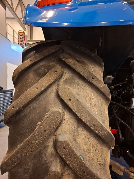 New Holland T6070 2010, kr 435 000,-