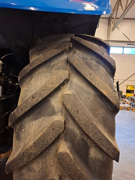 New Holland T6070 2010, kr 435 000,-