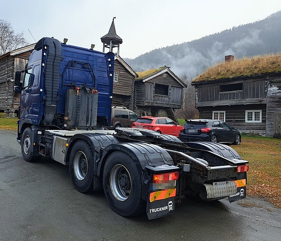 Volvo FH16 750 *6x4 *GCW 80ton *TIPP HYDRAULIKK 2 of 5
