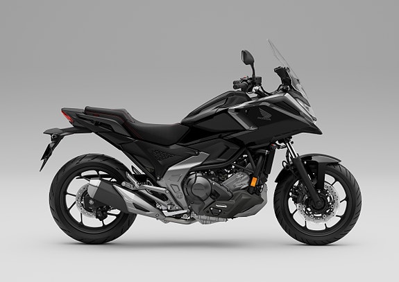 Honda NC750X 7 of 12