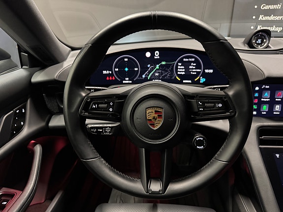 Porsche Taycan 4 18 of 30