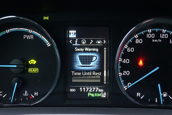 Toyota RAV4 17 of 30
