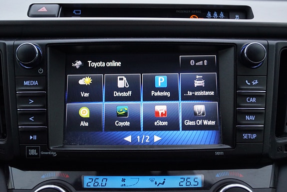 Toyota RAV4 26 of 30