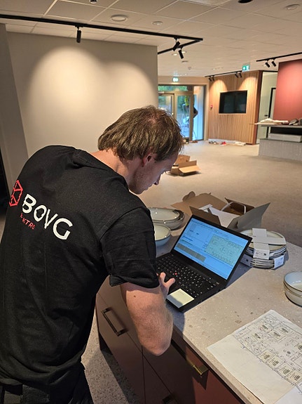 Programmering av belysning i nytt kontorbygg