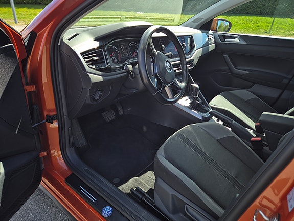 Volkswagen Polo 11 of 30