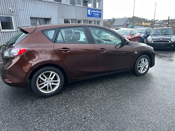 Mazda 3 11 of 21