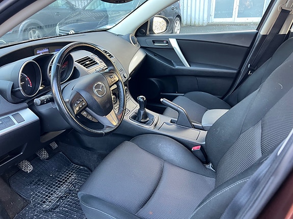 Mazda 3 17 of 21