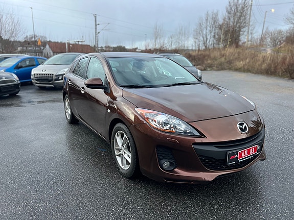 Mazda 3 7 of 21