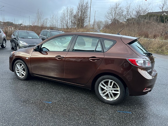 Mazda 3 13 of 21