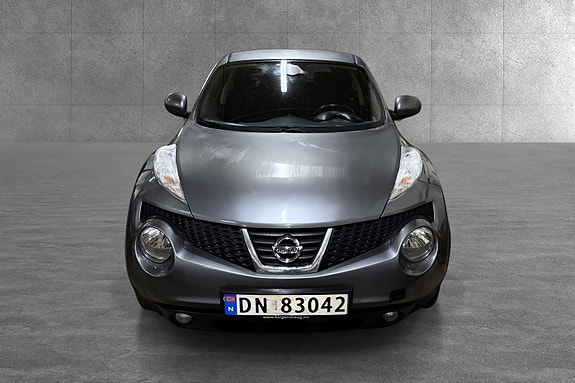 Nissan Juke 2 of 5