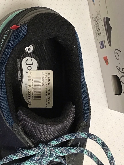 Product image 3 of 9