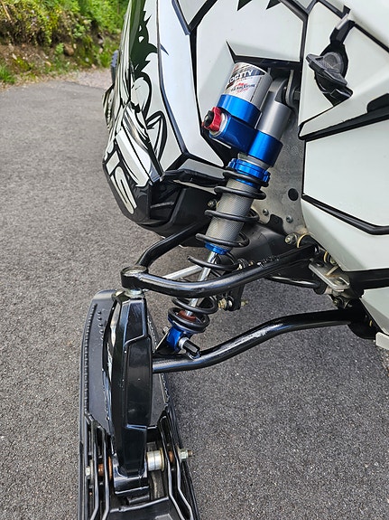 Polaris 850 RMK KHAOS 155" SHORTY/34" WOODPECKER/ICE AGE/SLP 21 of 30