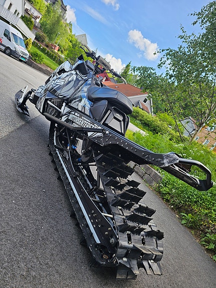 Polaris 850 RMK KHAOS 155" SHORTY/34" WOODPECKER/ICE AGE/SLP 10 of 30