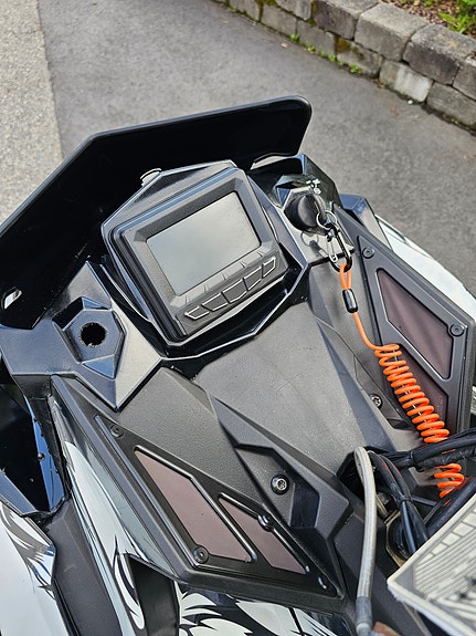 Polaris 850 RMK KHAOS 155" SHORTY/34" WOODPECKER/ICE AGE/SLP 16 of 30