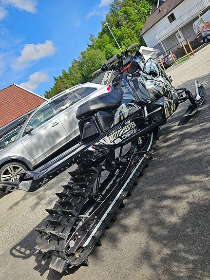 Polaris 850 RMK KHAOS 155" SHORTY/34" WOODPECKER/ICE AGE/SLP 11 of 30