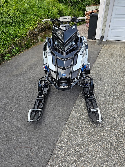 Polaris 850 RMK KHAOS 155" SHORTY/34" WOODPECKER/ICE AGE/SLP 5 of 30