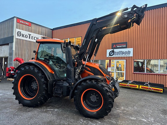 Valtra Burnt Orange N174 DST 2019, kr 1 079 000,-