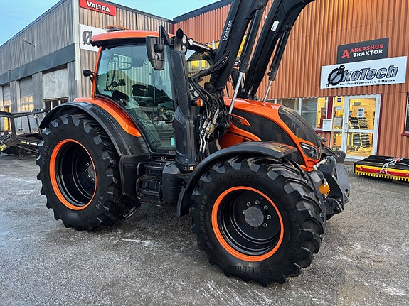 Valtra Burnt Orange N174 DST 2019, kr 1 079 000,-