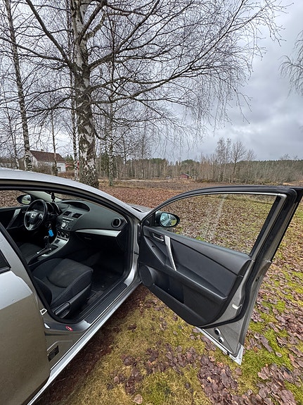 Mazda 3 19 of 21