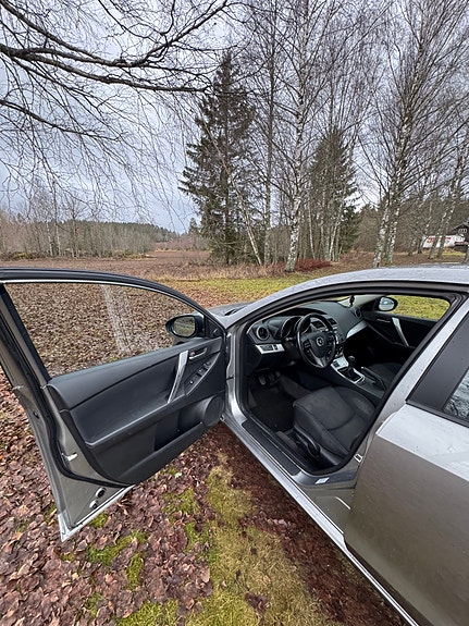Mazda 3 13 of 21