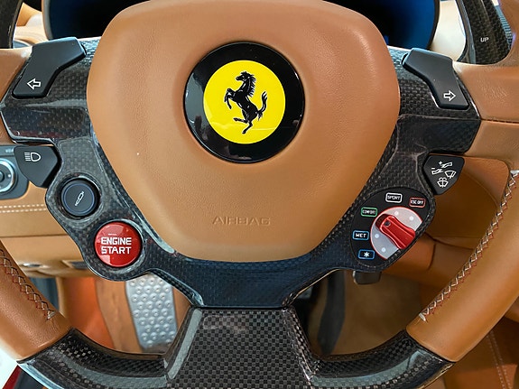 Ferrari FF 19 of 29