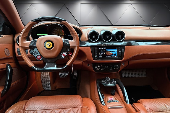 Ferrari FF 16 of 29