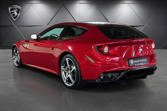 Ferrari FF 7 of 29