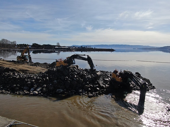 Mjøsfronten, utgraving